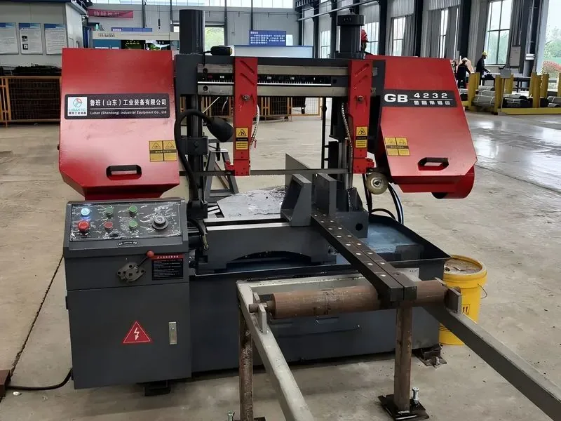 Cắt góc – Cắt profile và kết cấu