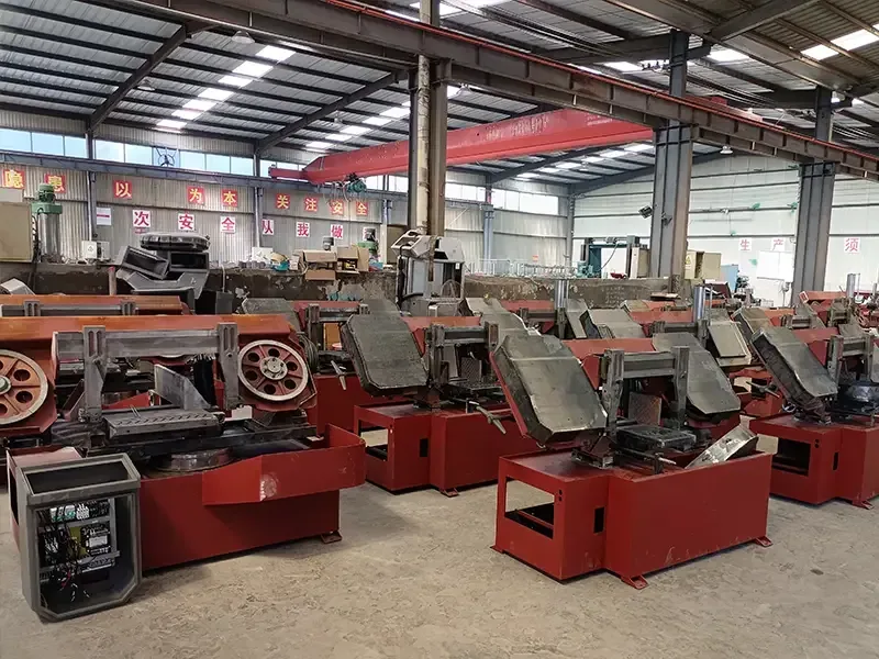 Khu vực sản xuất máy cưa vòng